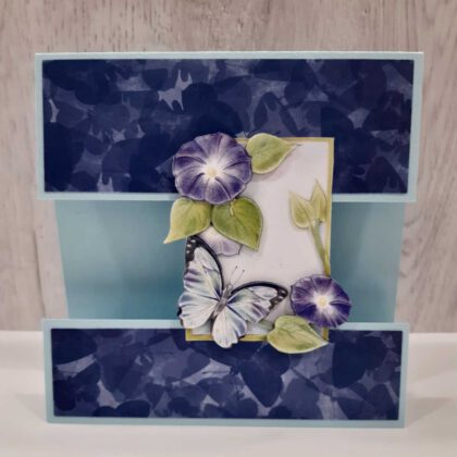 3D Kaart met bloemen en vlinder