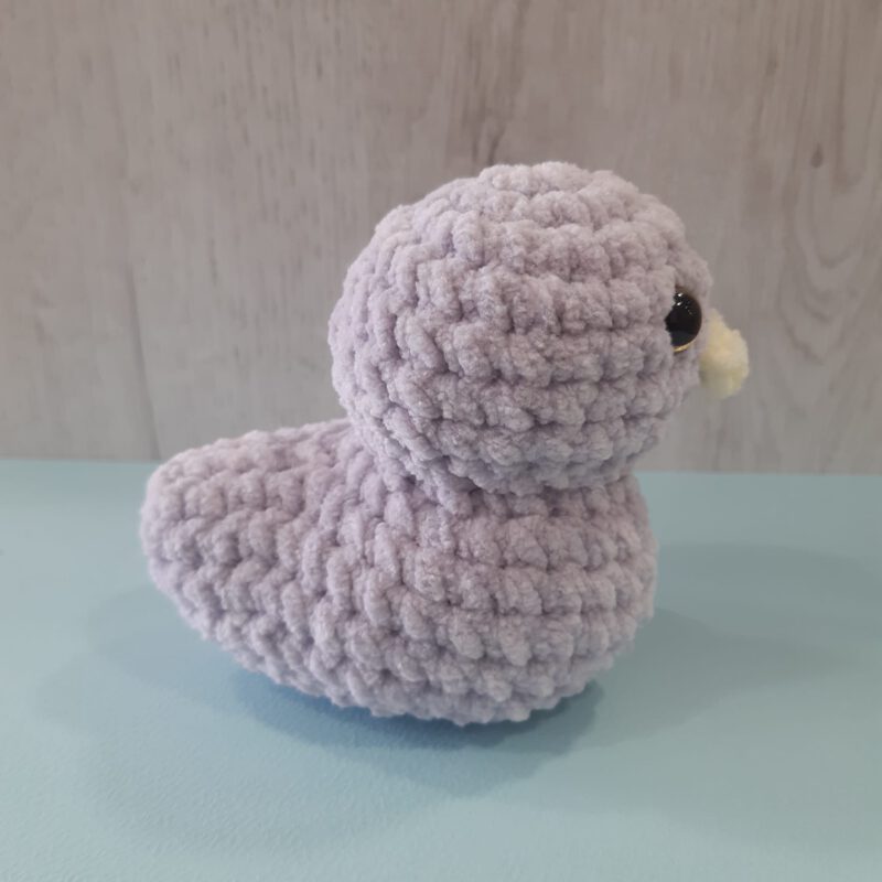 Gehaakte eendjes van chenillegaren