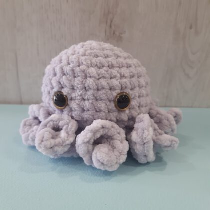 Gehaakte oktopus van chenillegaren