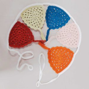 Gehaakte vlaggenlijn – 5 vlaggetjes effen