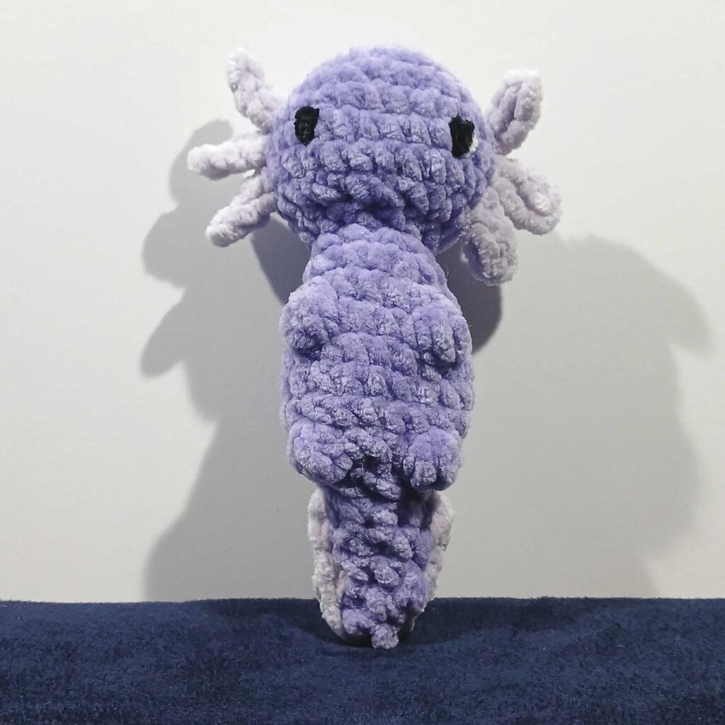 Gehaakte axolotl - verschillende kleuren - geborduurde ogen
