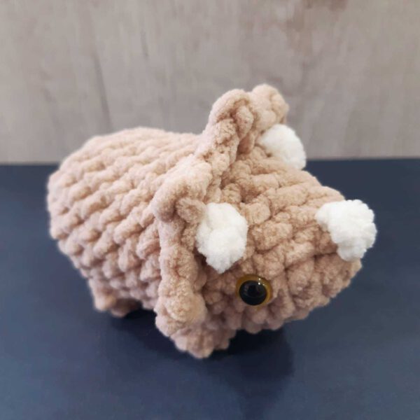 Triceratops bruin gehaakte triceratops