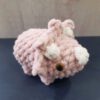 Triceratops lichtroze gehaakte triceratops